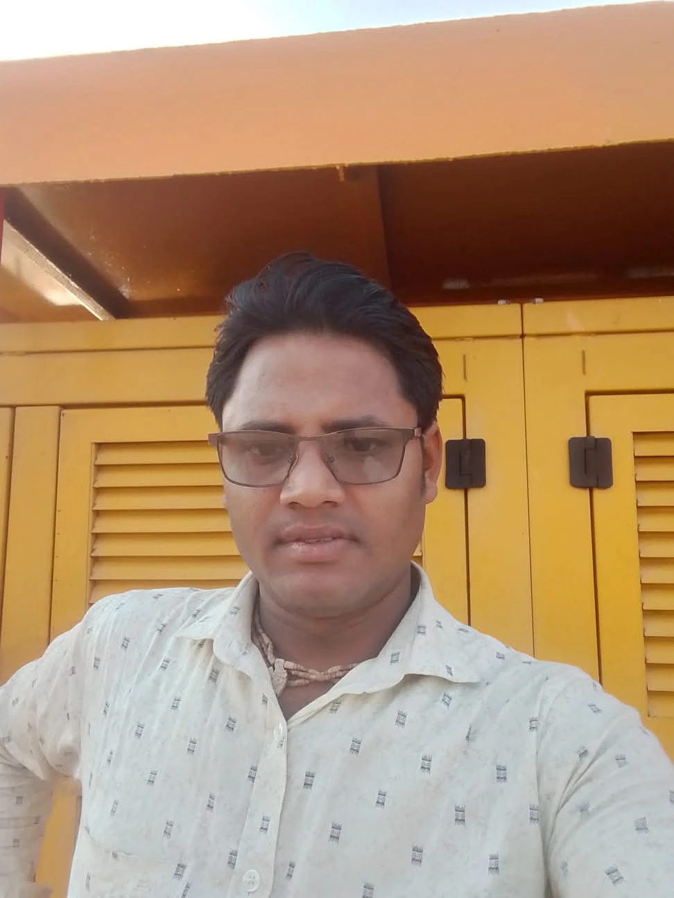 বিজন চক্রবর্ত্তী